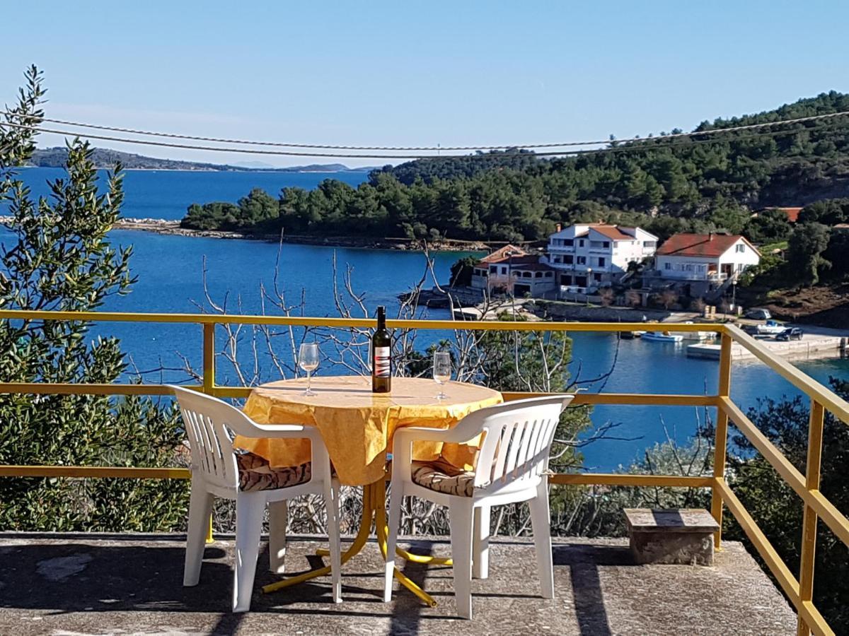Extra Spacious Seaview Apartments Close To The Beach, With Large Terraces And Free Wi-Fi & Ac & Bbq & Parking Space Sali Exterior foto